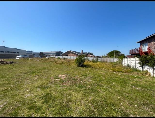 672M² VACANT LAND FOR SALE IN WAVECREST